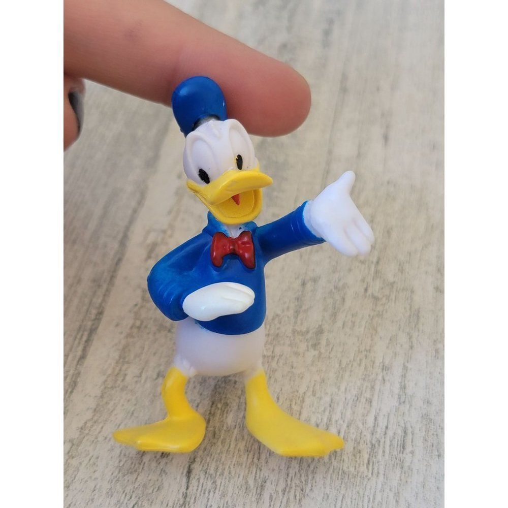 Donald Duck Disney bow blue toy figure Pixar